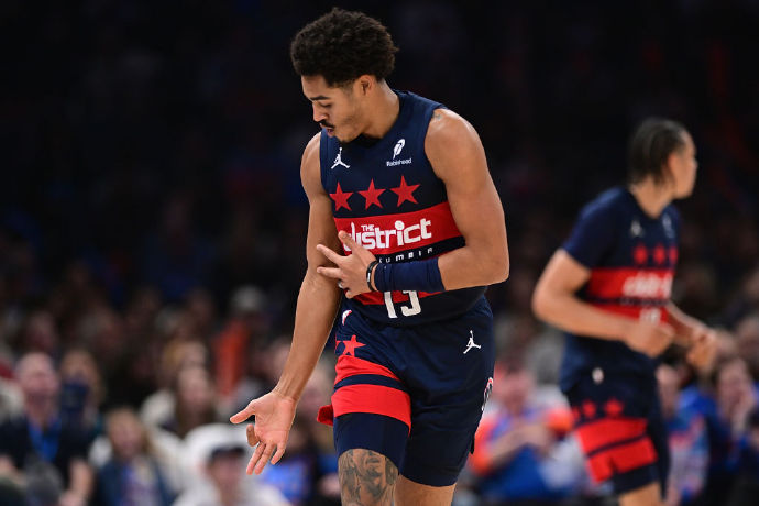 NBA常规赛 太阳 vs 公牛全场高清中文录像直播 (2025 年 02 月 23 日)